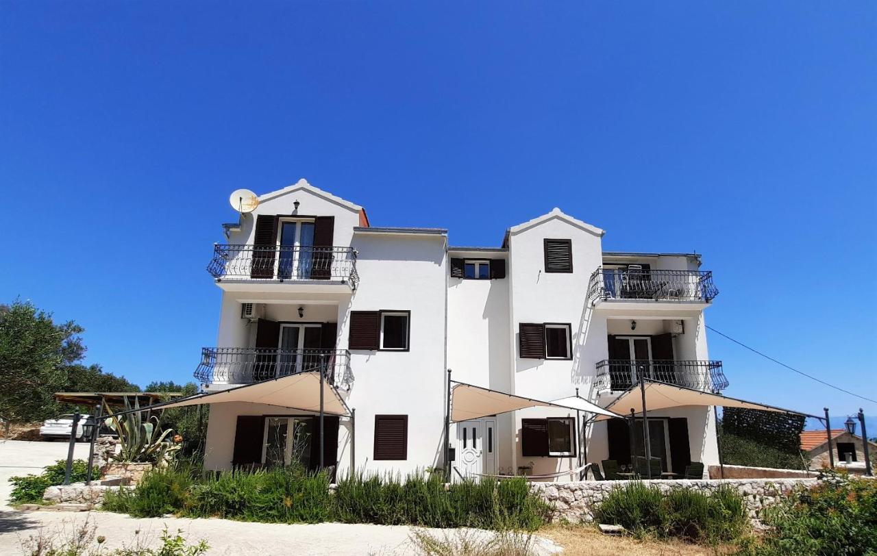 Apartments Pitve Jelsa  Dış mekan fotoğraf