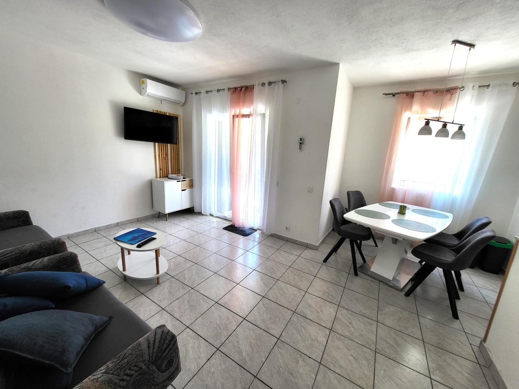 Apartments Pitve Jelsa  Dış mekan fotoğraf